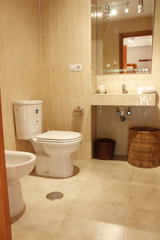 Apartamentos Habitat Zona Media Monachil Eksteriør billede